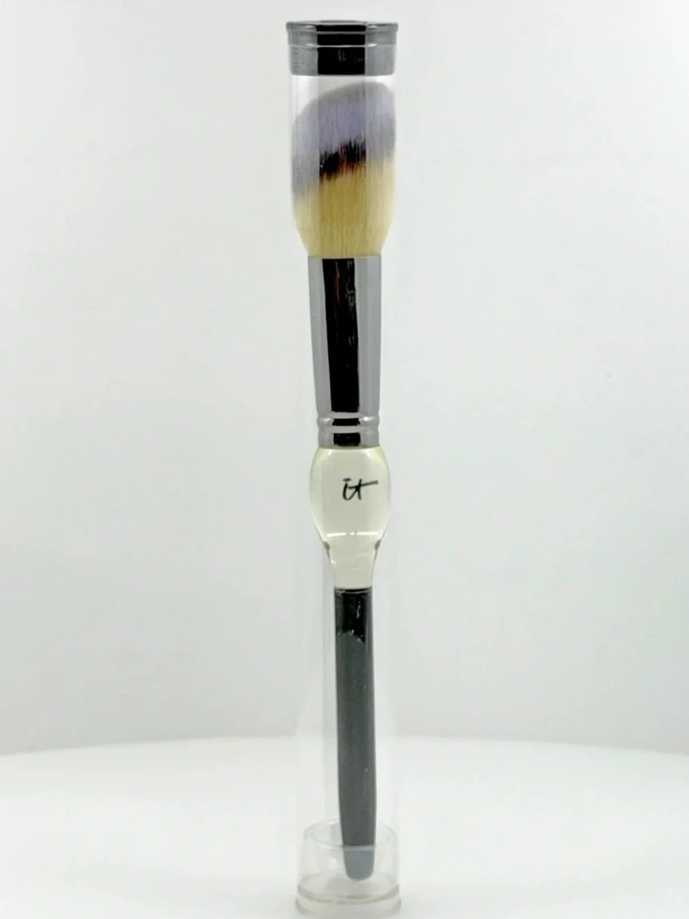 IT Cosmetics Heavenly Luxe French Boutique Blush Brush No. 4 - New & Sealed